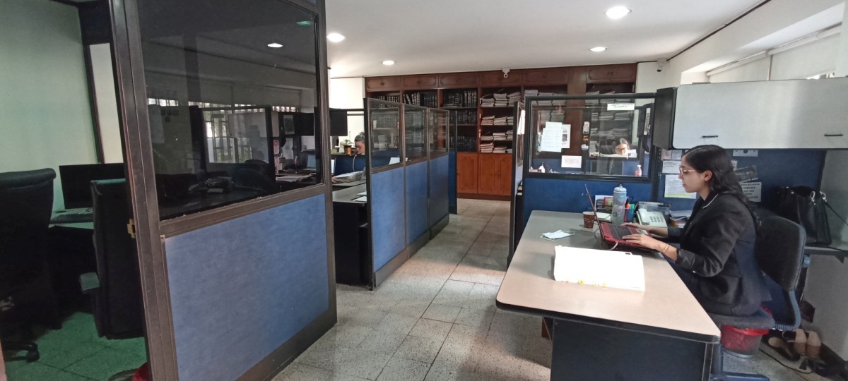 Abogados adscritos en actividad — Molina Díaz & Abogados
