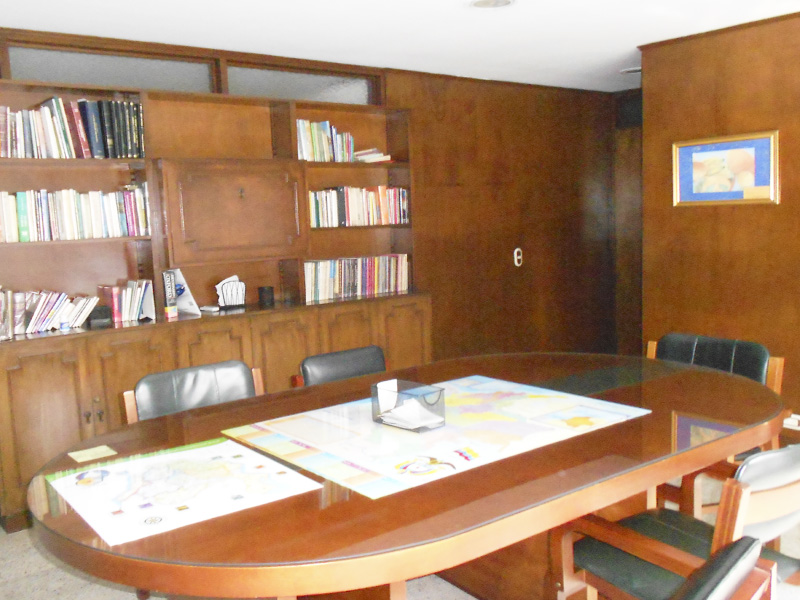 Sala de reuniones principal — Molina Díaz & Abogados